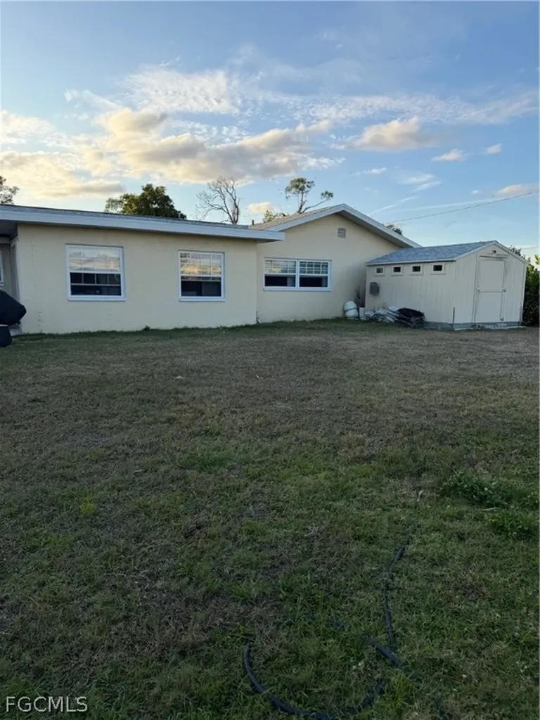 557 Ridgewood Street NW Port Charlotte FL 33952