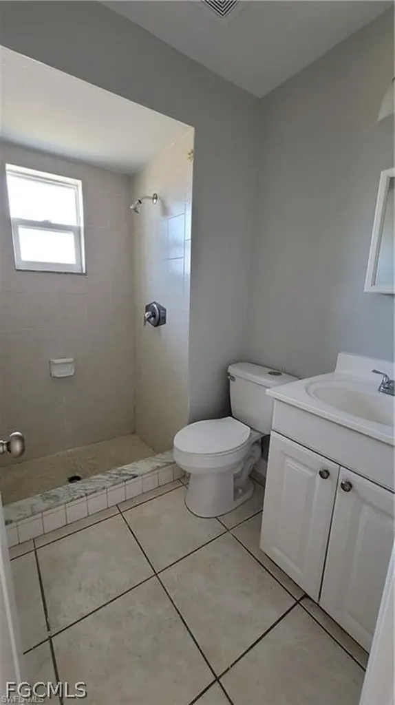 4402-4404 Santa Barbara Boulevard Cape Coral FL 33914