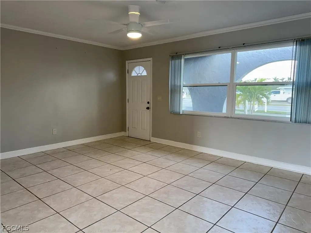 4402-4404 Santa Barbara Boulevard Cape Coral FL 33914