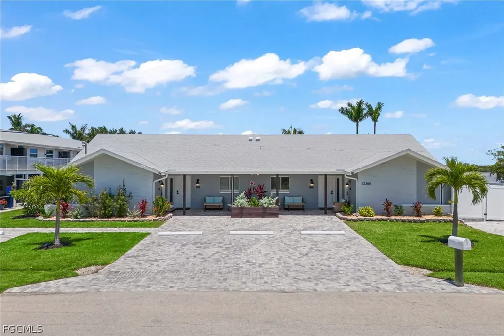 12200/12210 Shoreview Drive Cape Coral FL 33993