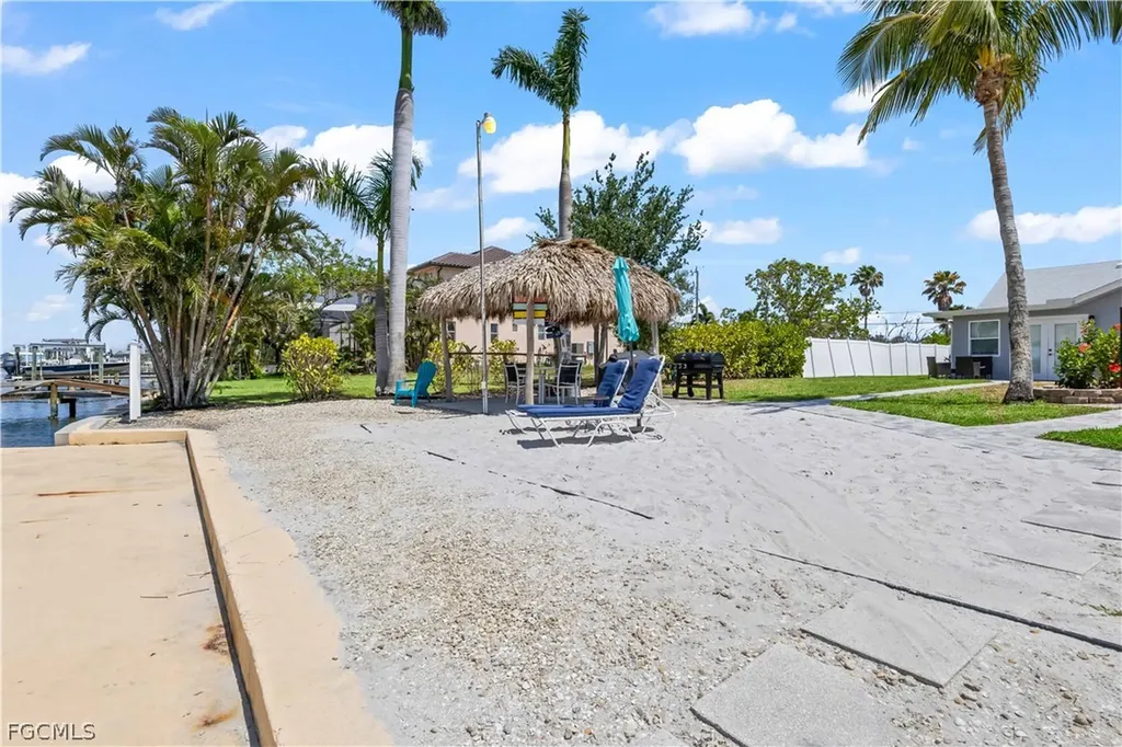 12200/12210 Shoreview Drive Cape Coral FL 33993