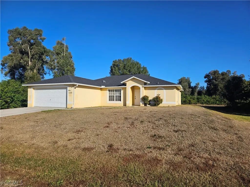133 Theodore Vail Street E Lehigh Acres FL 33974