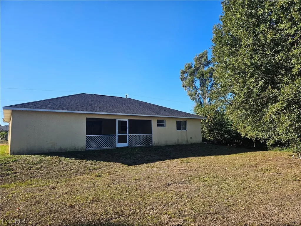 133 Theodore Vail Street E Lehigh Acres FL 33974