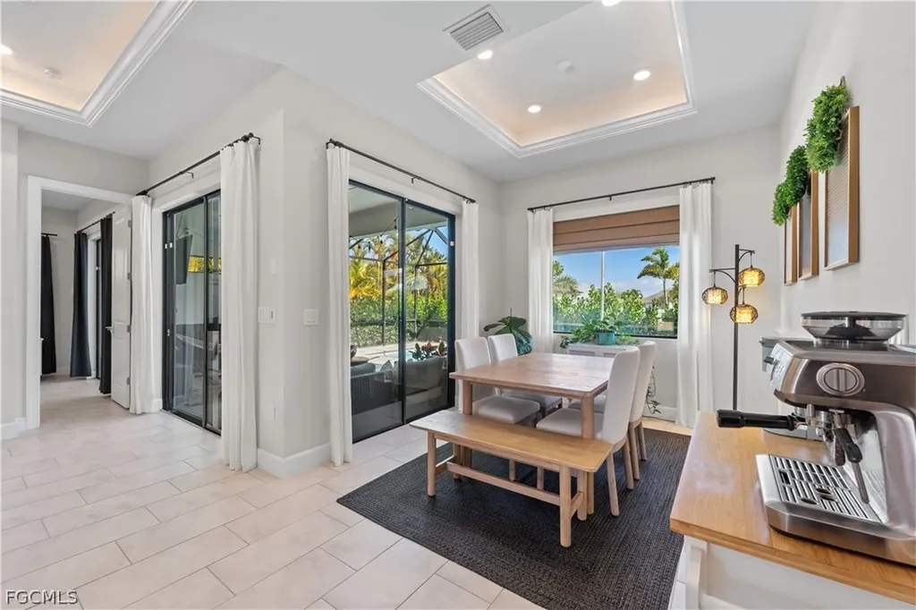 427 NW 37th Avenue Cape Coral FL 33993