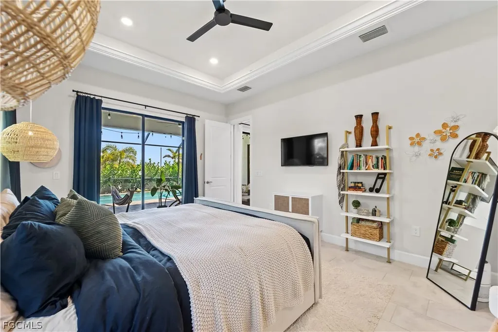427 NW 37th Avenue Cape Coral FL 33993