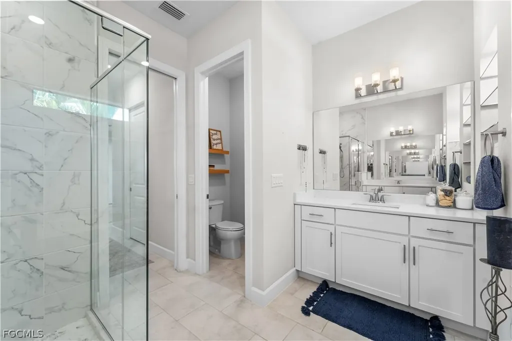 427 NW 37th Avenue Cape Coral FL 33993