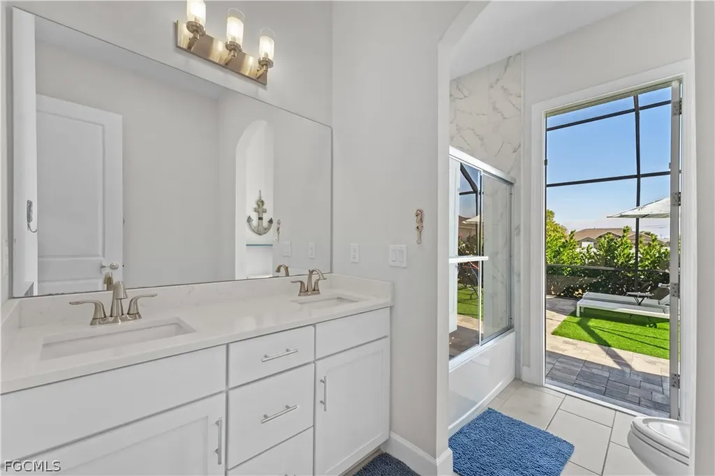 427 NW 37th Avenue Cape Coral FL 33993