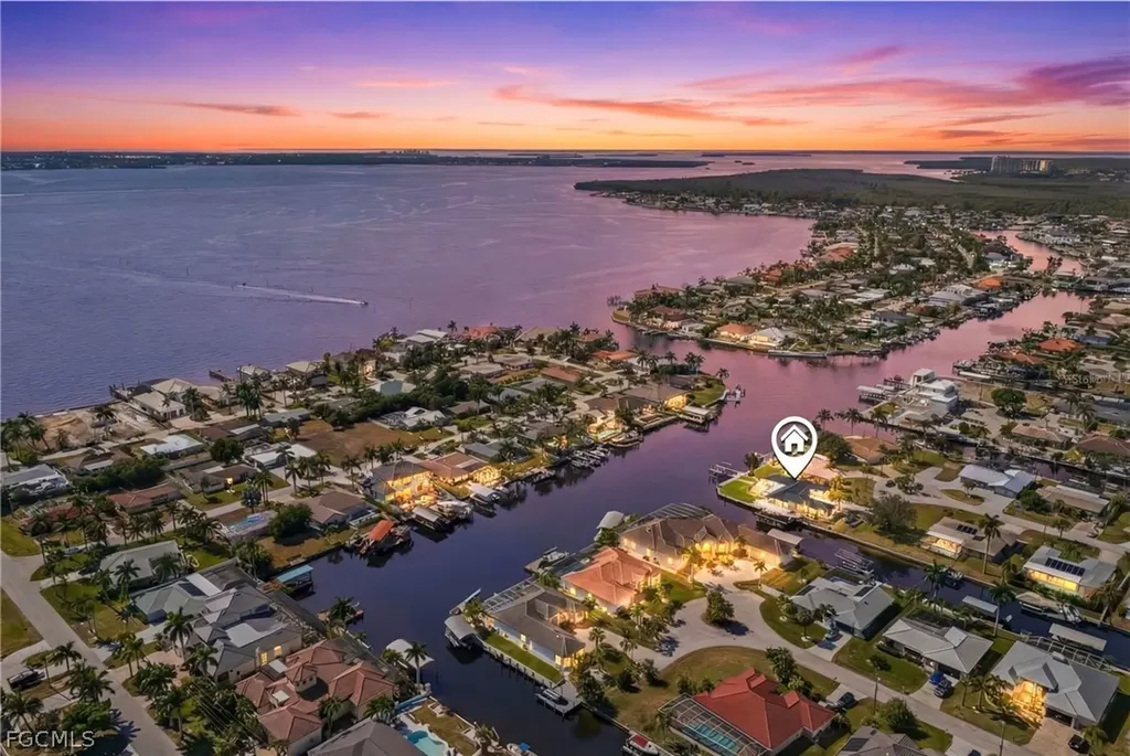 5374 Cobalt Court Cape Coral FL 33904
