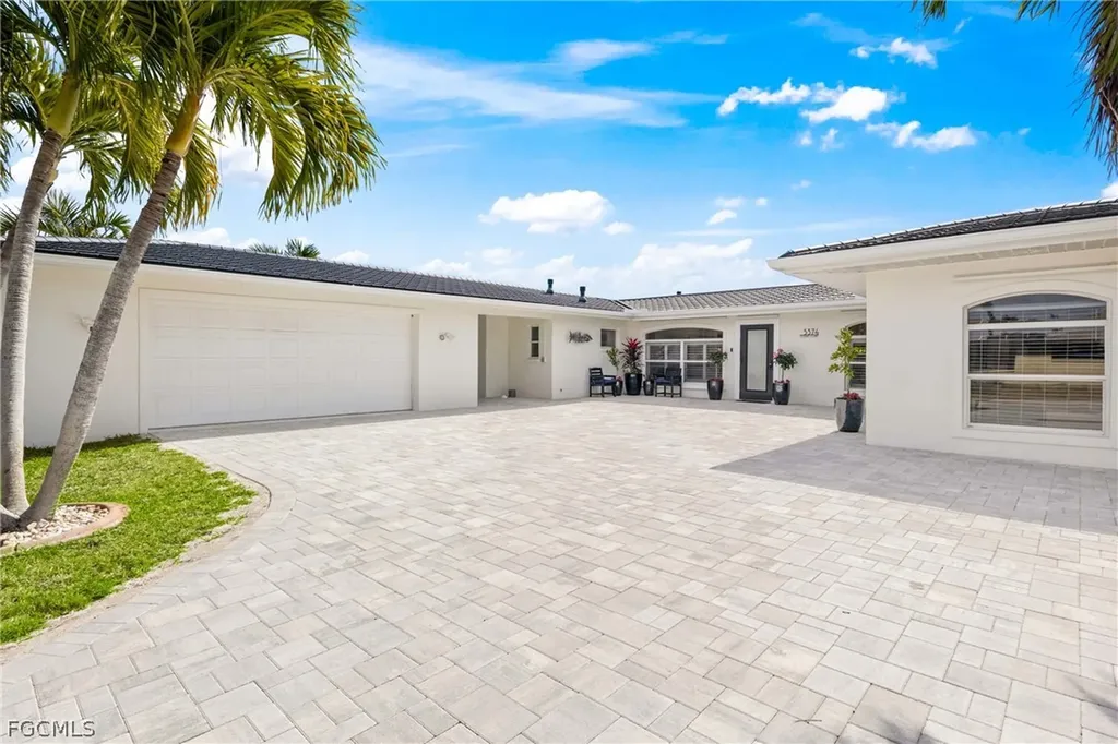 5374 Cobalt Court Cape Coral FL 33904