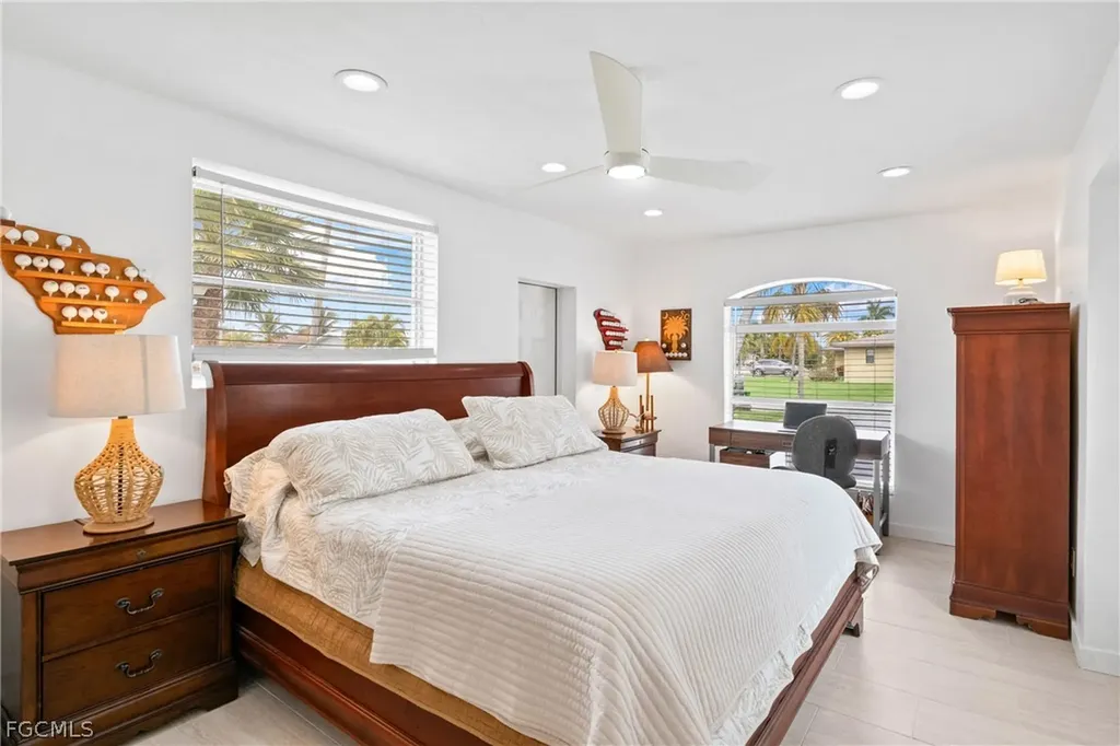 5374 Cobalt Court Cape Coral FL 33904