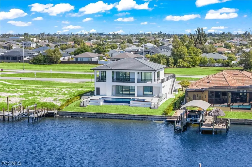 432 Burnt Store Road S Cape Coral FL 33991