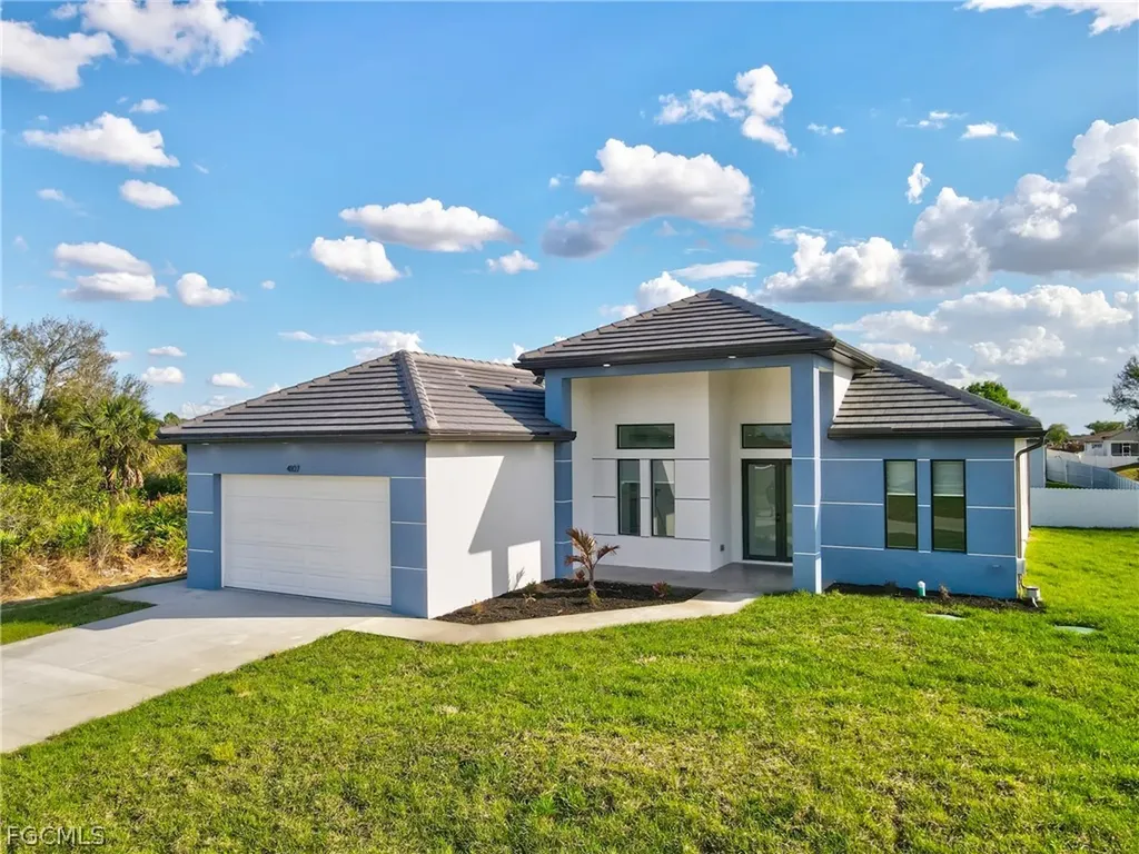 4107 16th Street SW Lehigh Acres FL 33976