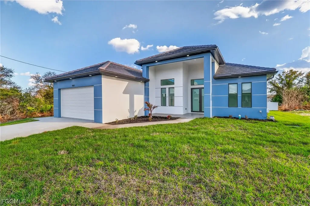 4107 16th Street SW Lehigh Acres FL 33976