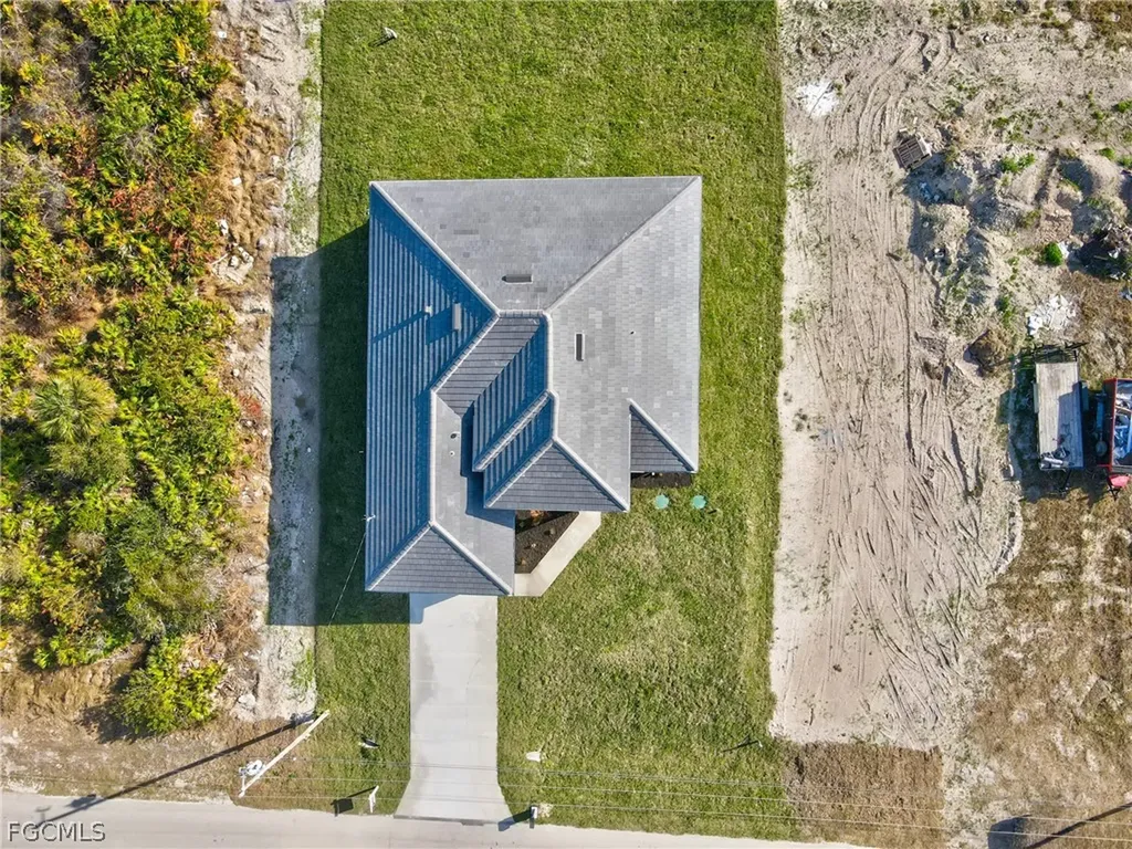 4107 16th Street SW Lehigh Acres FL 33976
