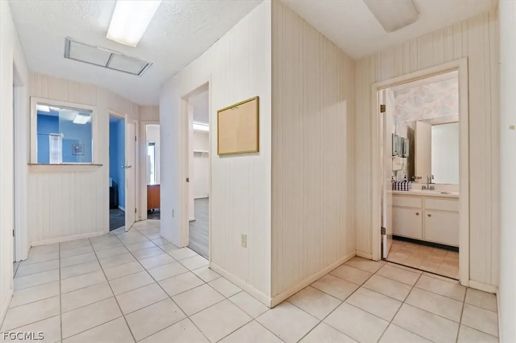 401 S W C Owen Avenue Clewiston FL 33440