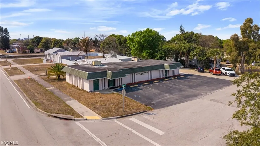 401 S W C Owen Avenue Clewiston FL 33440