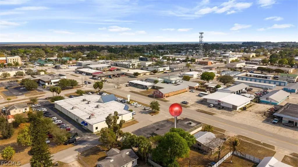 401 S W C Owen Avenue Clewiston FL 33440