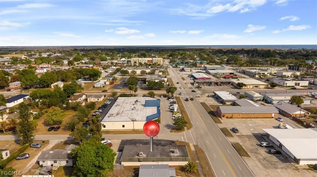 401 S W C Owen Avenue Clewiston FL 33440