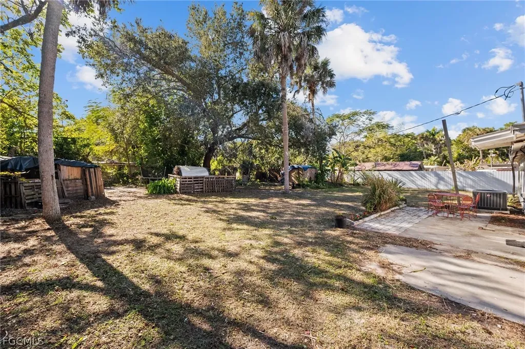 260 Delray Avenue Fort Myers FL 33905