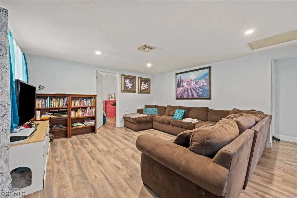 260 Delray Avenue Fort Myers FL 33905