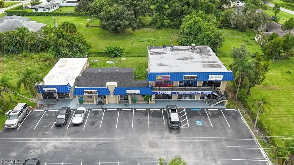 583 Pondella Road North Fort Myers FL 33903