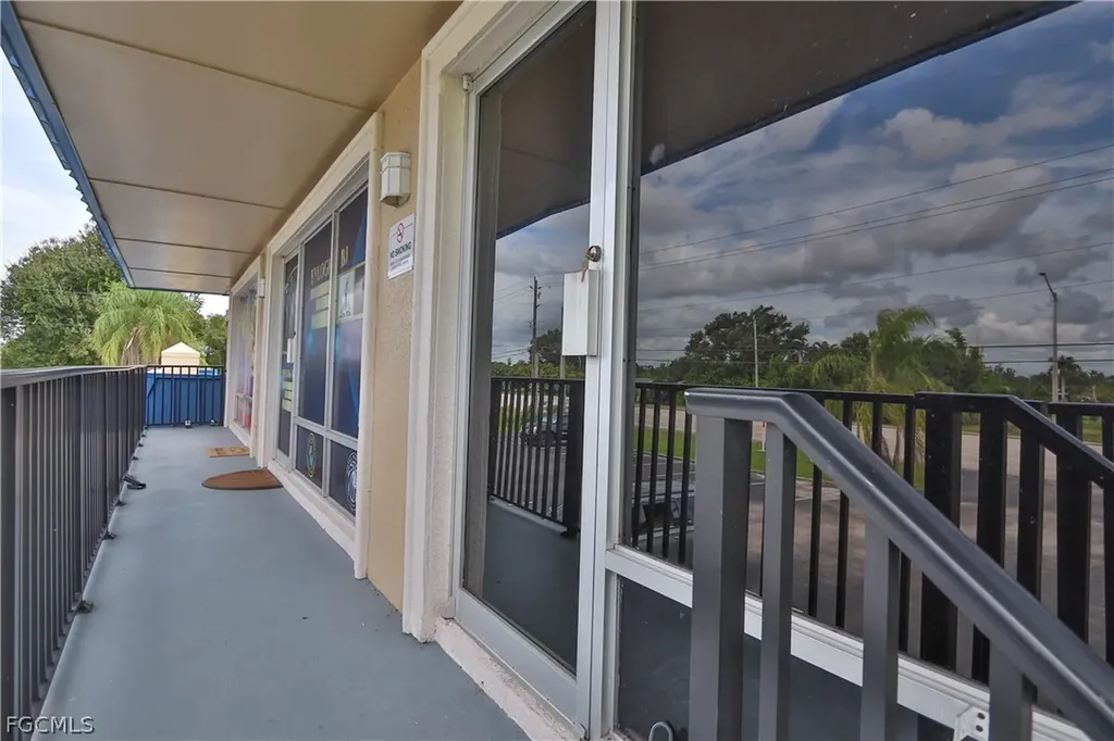 583 Pondella Road North Fort Myers FL 33903