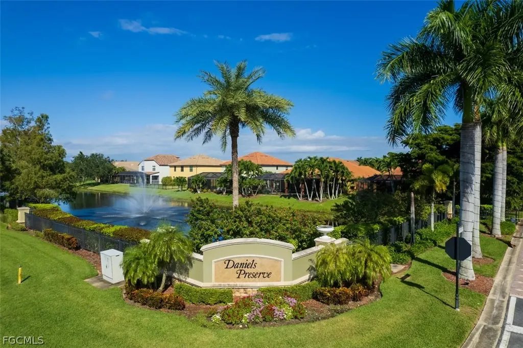 12168 Country Day Circle Fort Myers FL 33913
