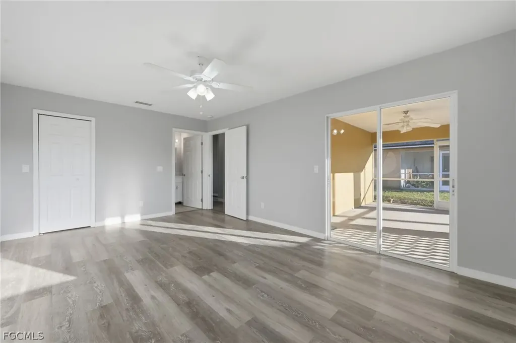 2912/2914 Santa Barbara Boulevard Cape Coral FL 33914