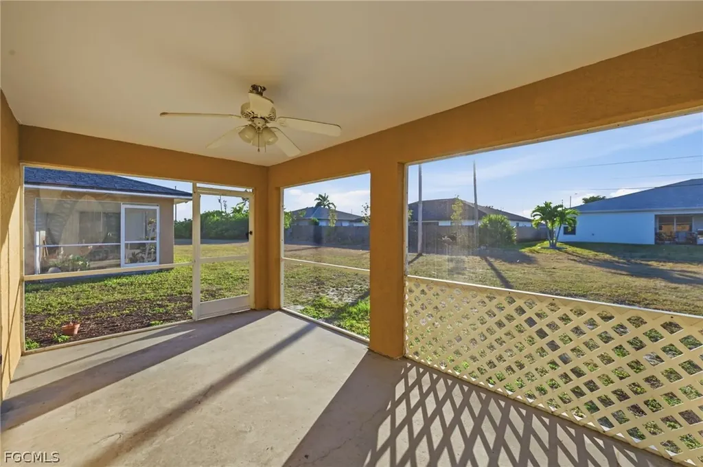 2912/2914 Santa Barbara Boulevard Cape Coral FL 33914