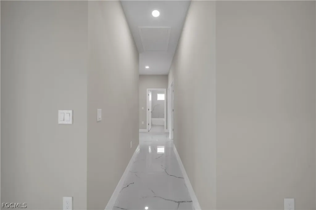 543 Mcarthur Boulevard Lehigh Acres FL 33974