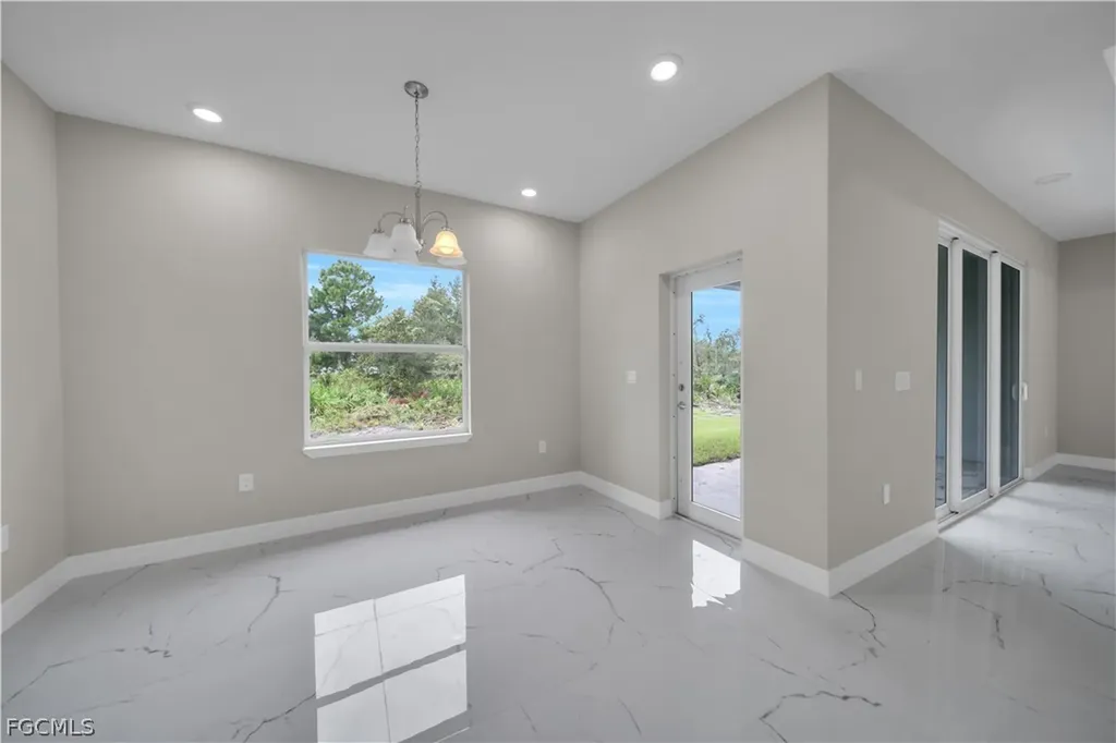 543 Mcarthur Boulevard Lehigh Acres FL 33974