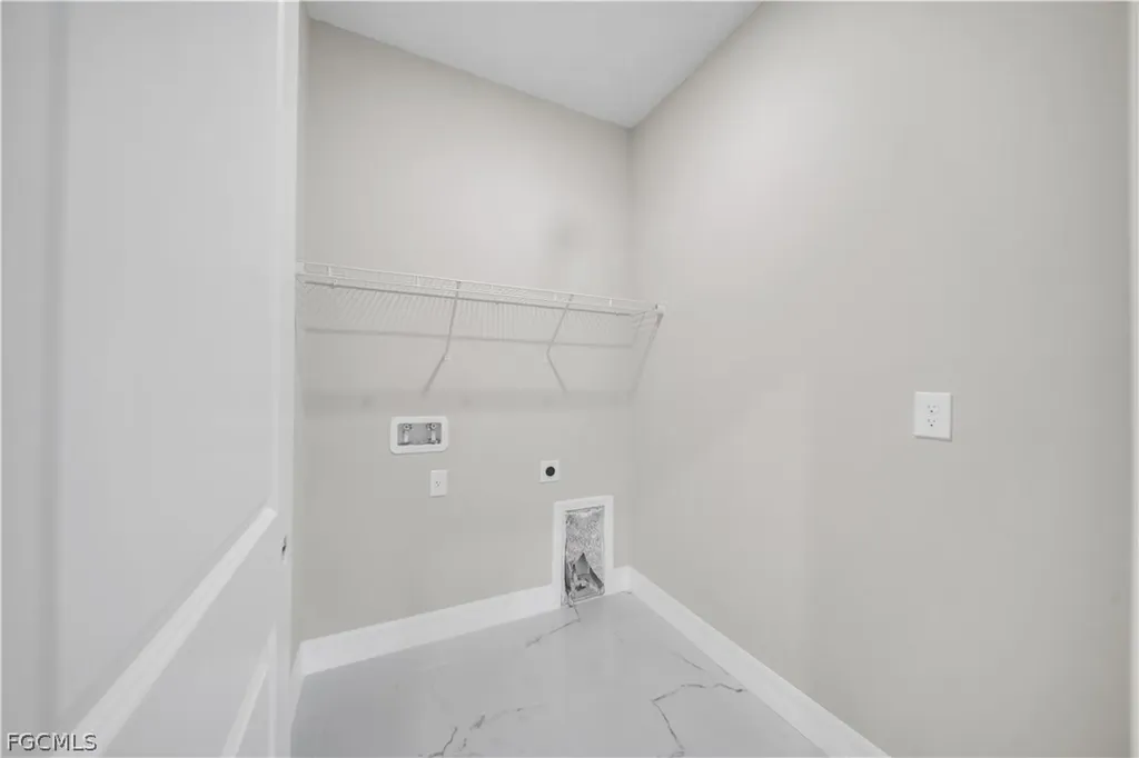 543 Mcarthur Boulevard Lehigh Acres FL 33974