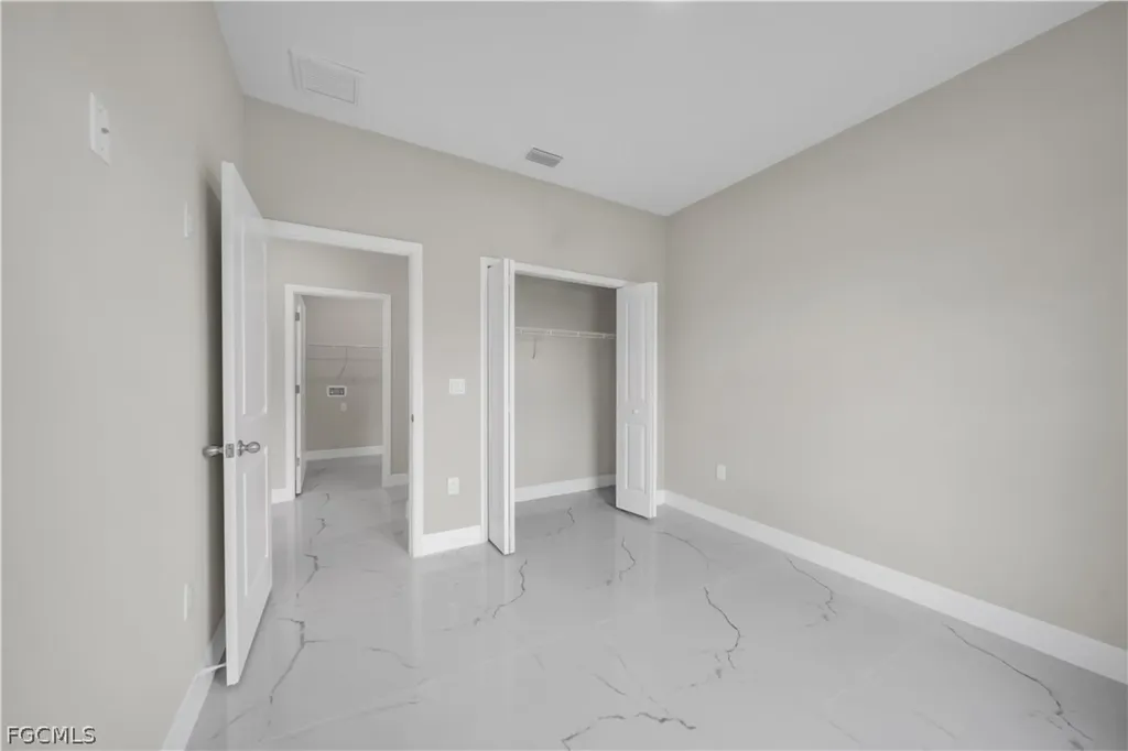 543 Mcarthur Boulevard Lehigh Acres FL 33974