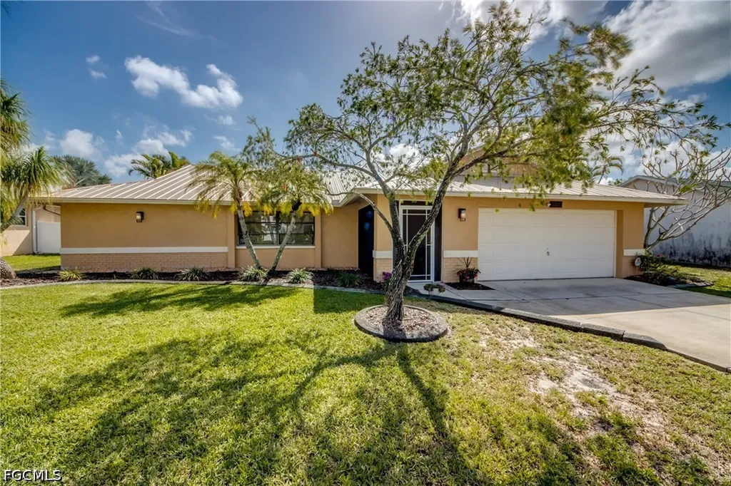 3431 SW 6th Avenue Cape Coral FL 33914