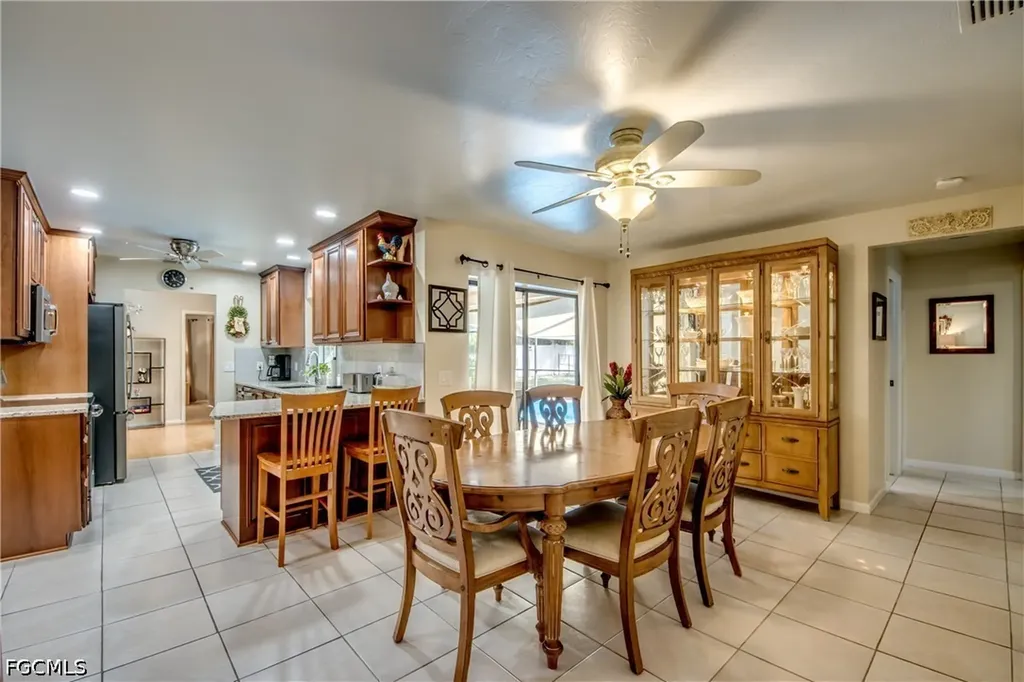 3431 SW 6th Avenue Cape Coral FL 33914