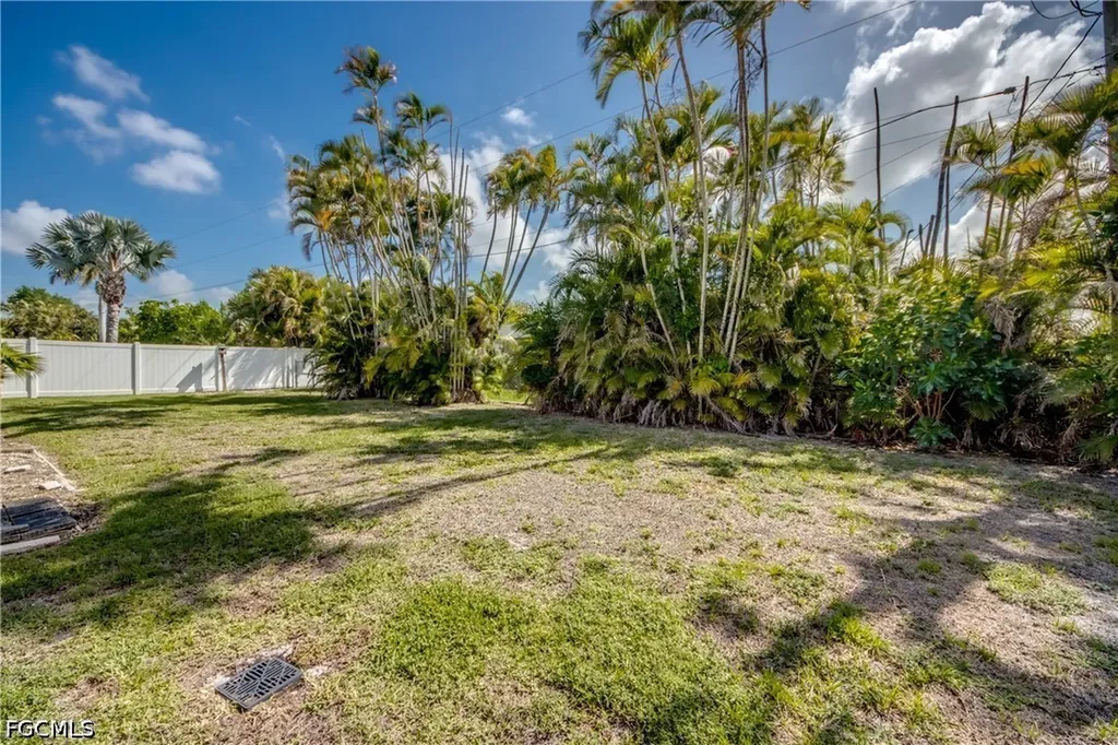 3431 SW 6th Avenue Cape Coral FL 33914