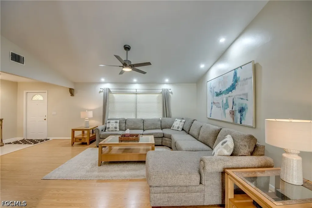 3431 SW 6th Avenue Cape Coral FL 33914