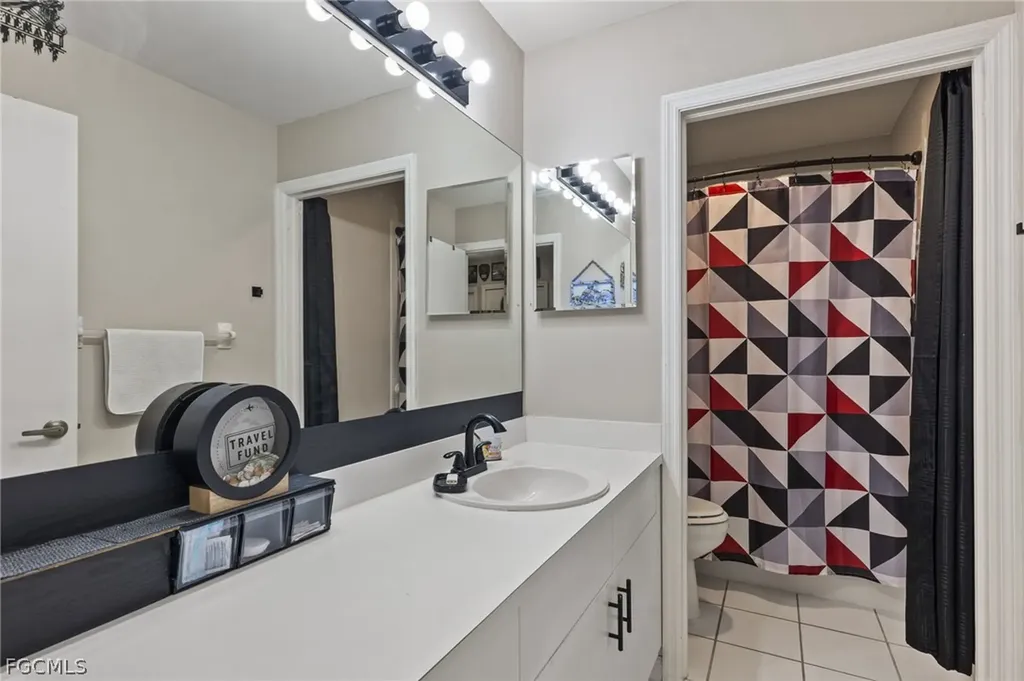5521 Longleaf Drive North Fort Myers FL 33917