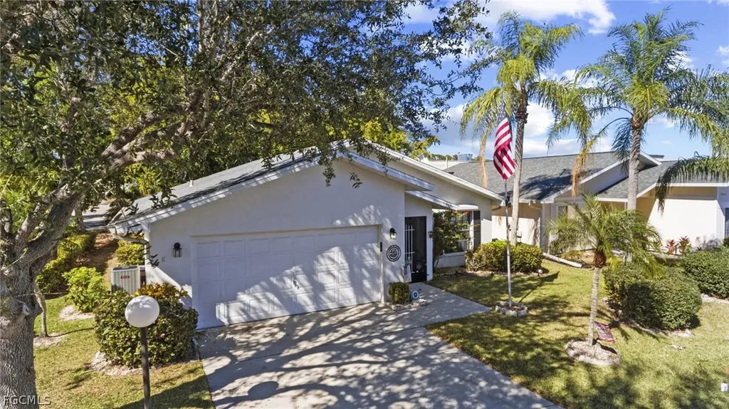 5521 Longleaf Drive North Fort Myers FL 33917