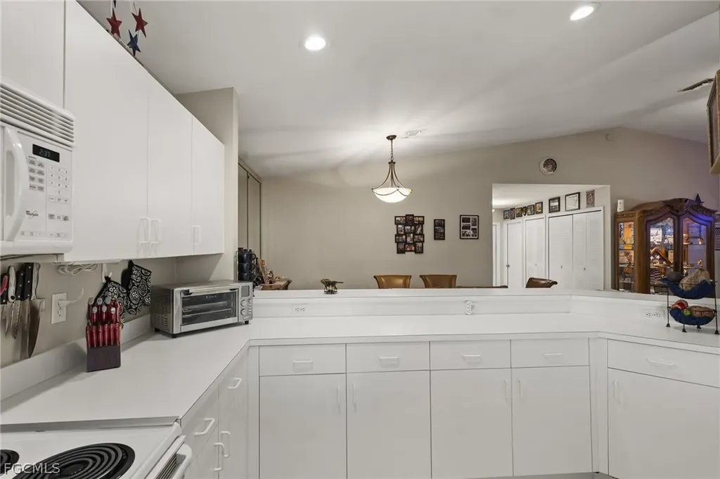 5521 Longleaf Drive North Fort Myers FL 33917