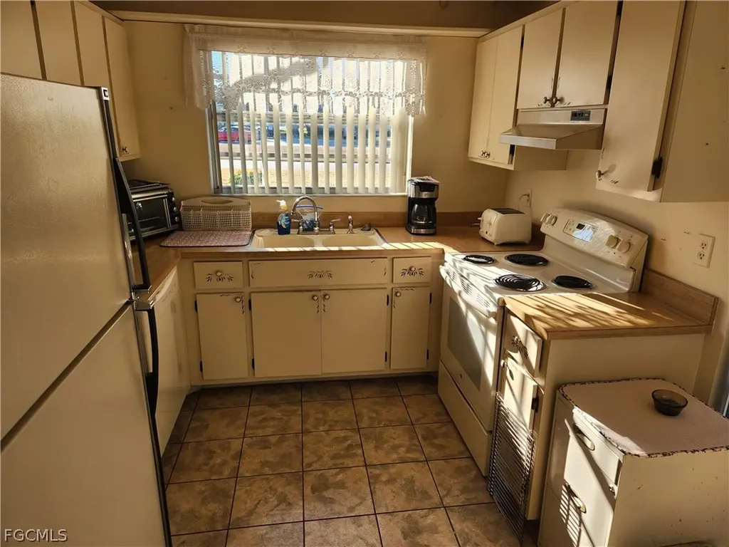 10521 Putnam Court Lehigh Acres FL 33936