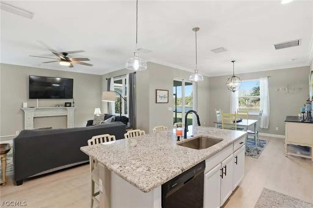 13056 Silver Thorn Loop North Fort Myers FL 33903