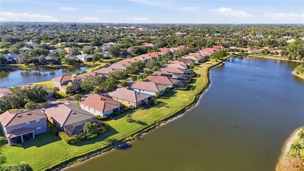 13056 Silver Thorn Loop North Fort Myers FL 33903