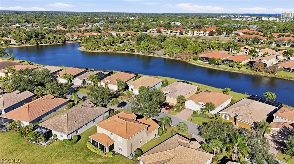 13056 Silver Thorn Loop North Fort Myers FL 33903