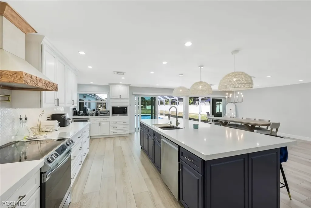 20580 Park Place Estero FL 33928