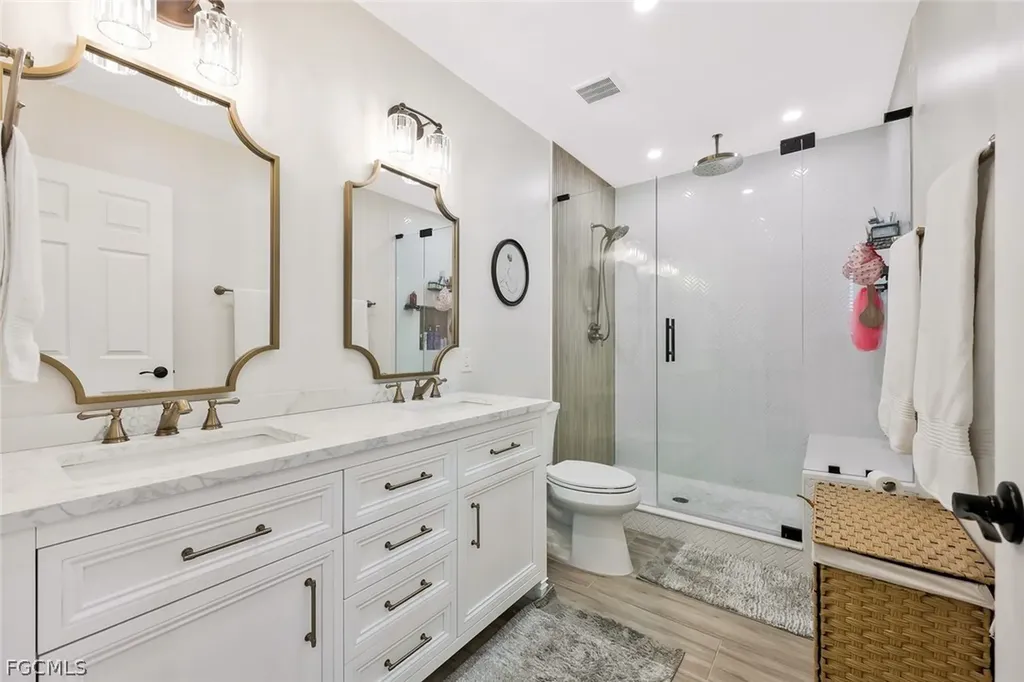 20580 Park Place Estero FL 33928