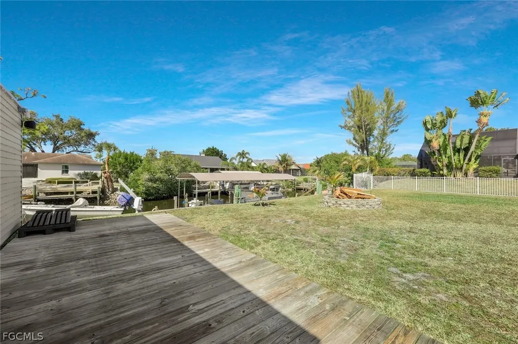 20580 Park Place Estero FL 33928