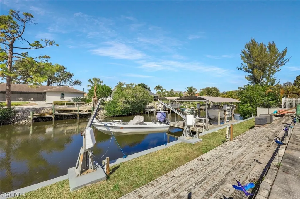 20580 Park Place Estero FL 33928