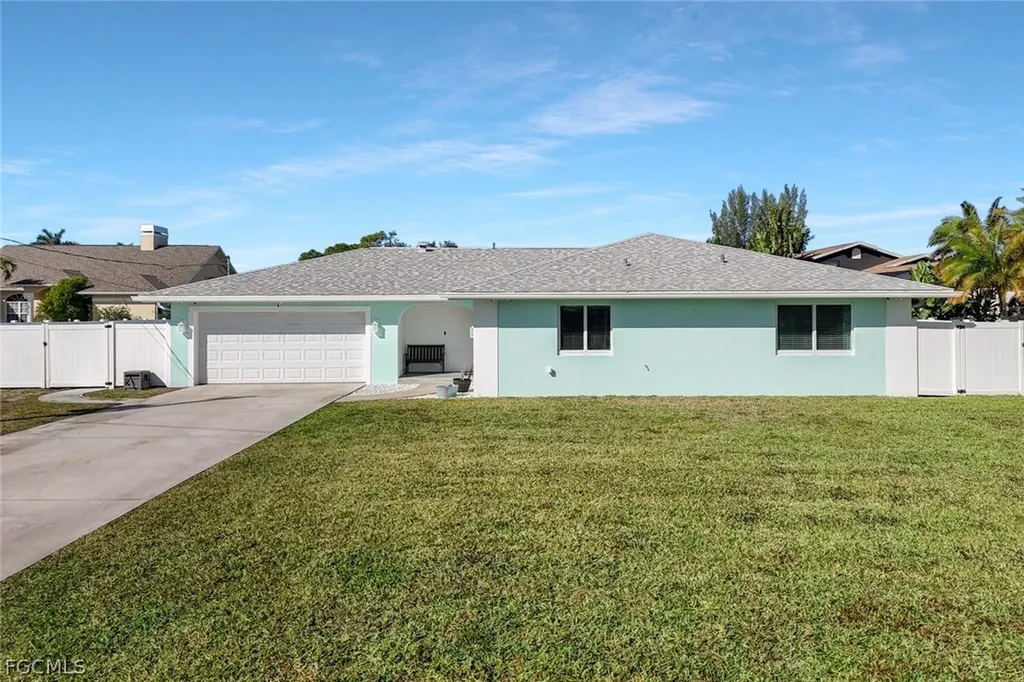 20580 Park Place Estero FL 33928