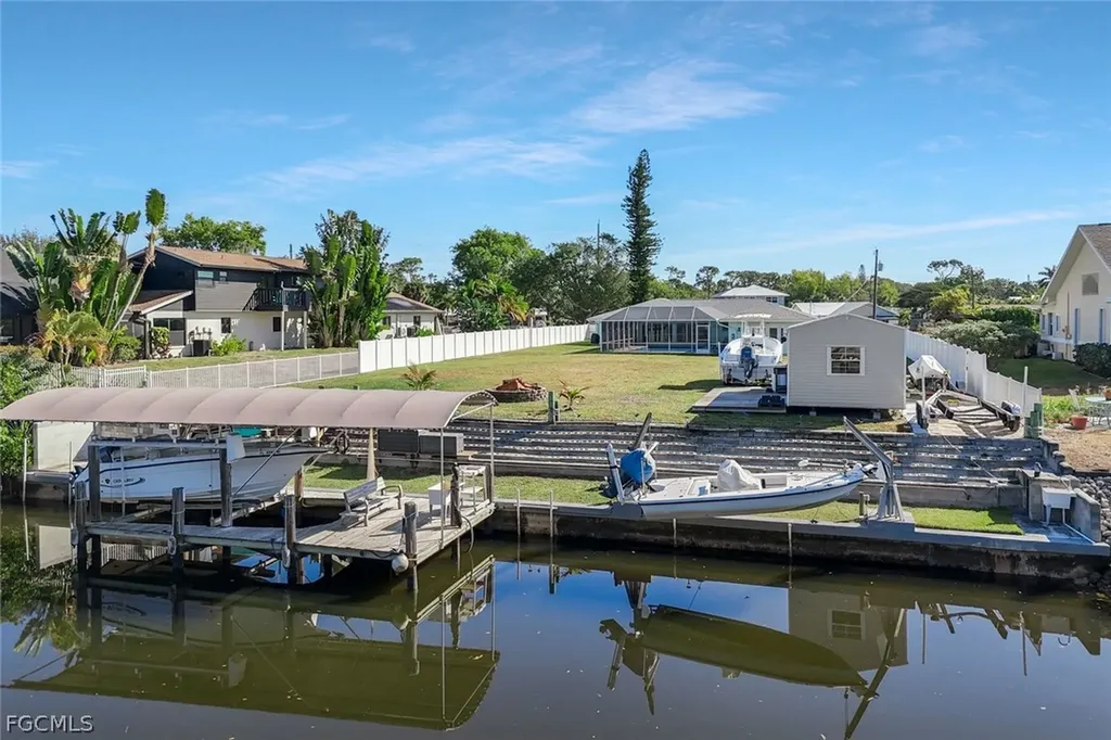 20580 Park Place Estero FL 33928